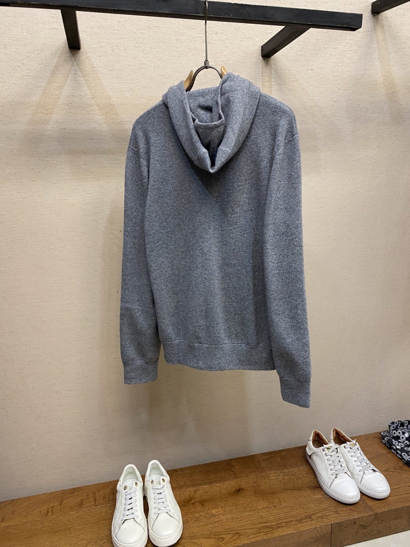 Bv*b*rry sweaters